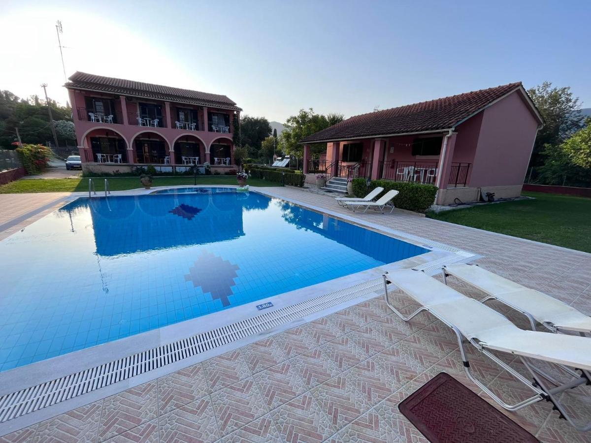Gregory-Vassilis Apartments Dassiá Exteriér fotografie